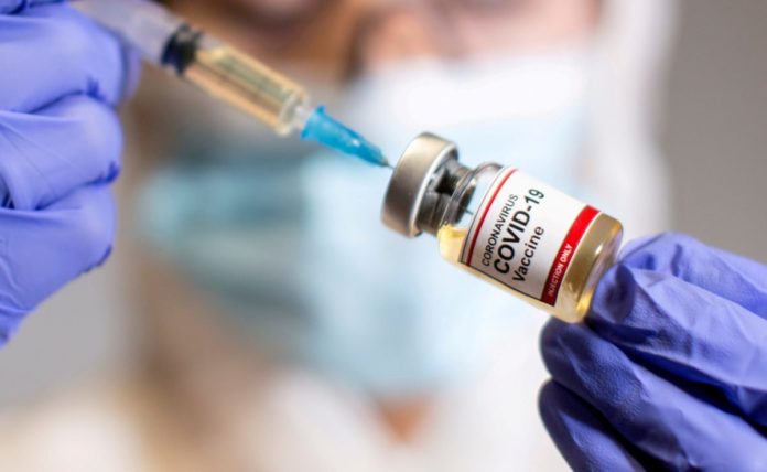Médicos, vacuna, carta, Covid-19
